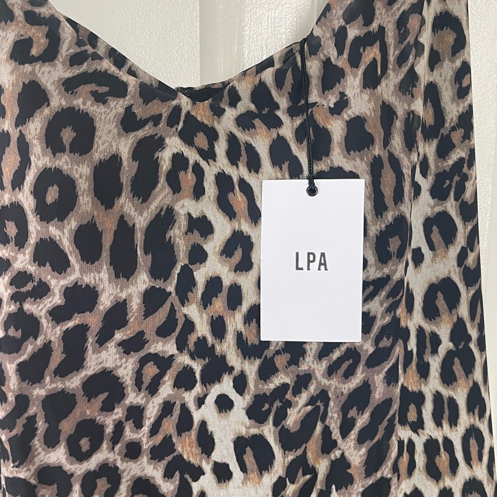LPA Gown - Never been worn - Picture 2 of 2